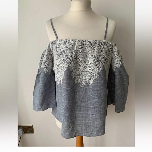 Zara Tops - Zara Off the shoulder Linen Cotton mix Check Top with lace Size XS
